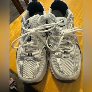 New balance 530s size 10.5 white/silver/navy